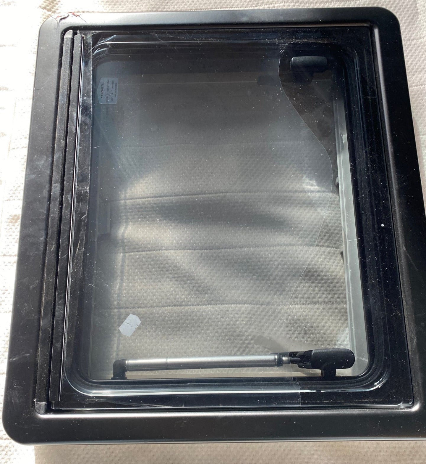 Dometic S4 Ausstellfenster, 500x450mm 70% getönt