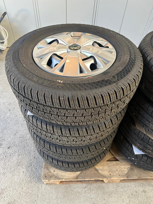 Maxi: Stahlfelge 16 Zoll, silber, optional inkl. Reifen, 5x130,